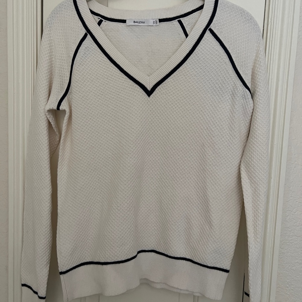 Bailey 44 Cream V-Neck Sweater with black Piping